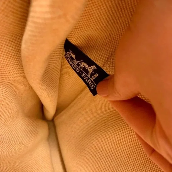 ❗️SOLD❗️Hermes Canvas Tote - Picture 4 of 11